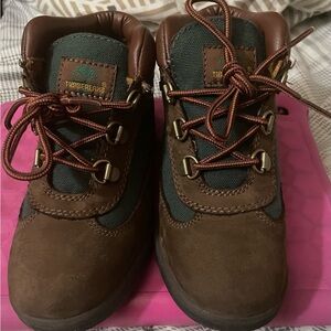 Timberland Kids Boots in Brown and Dark Green